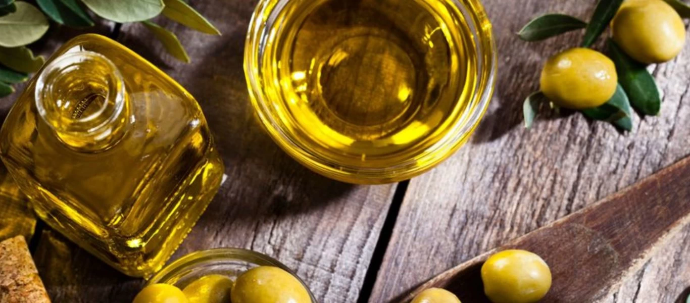 Αυτά είναι τα 9 οφέλη που έχει για την υγεία η κατανάλωση ελαιόλαδου